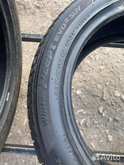 Hankook Winter I'Cept Evo2 W320A SUV 235/50 R19