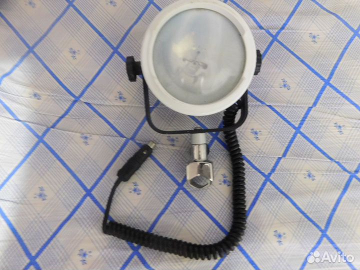 Фара искатель - на катер, якоря