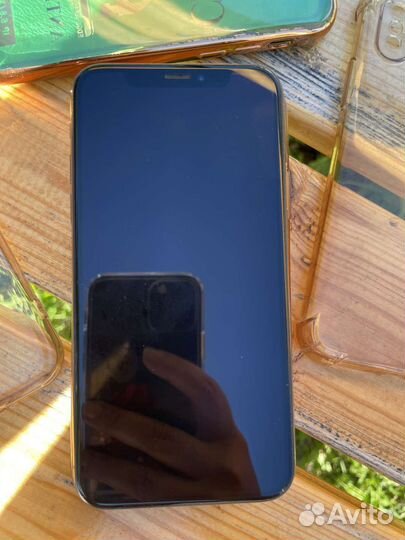 iPhone Xs, 256 ГБ