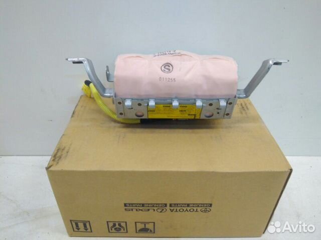 Airbag пассажирский передний правый Lexus Gx 2