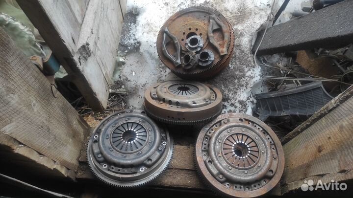 Сцепление Мерседес ом 601 2.0d m102 1.8 2.0