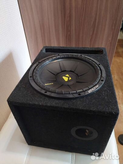 Сабвуфер Kicker 12