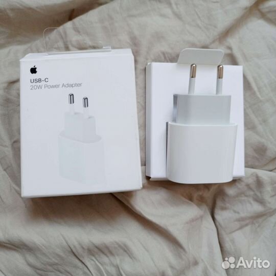 Зарядное устройство для iPhone