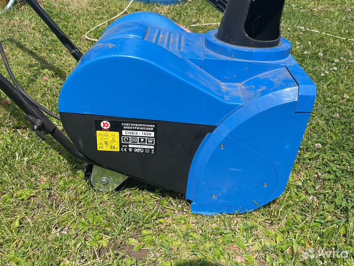 Снегоуборщик электрический снбэ-1600