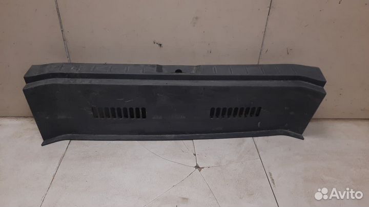 Накладка панели багажника Nissan Note