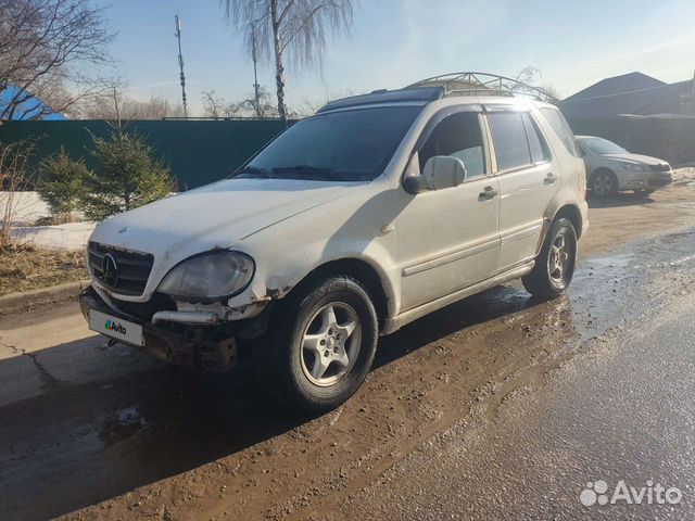 Mercedes-Benz M-класс 3.2 AT, 1999, 100 000 км