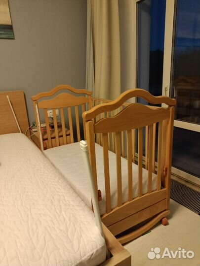 Детская кроватка