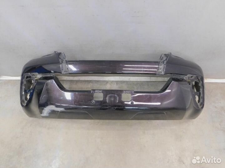 Бампер передний Toyota Fortuner