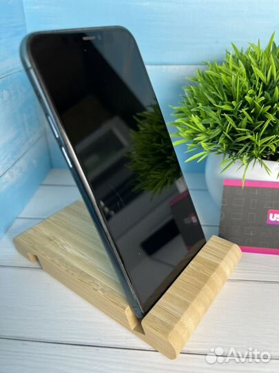 iPhone 11 Pro, 64 ГБ