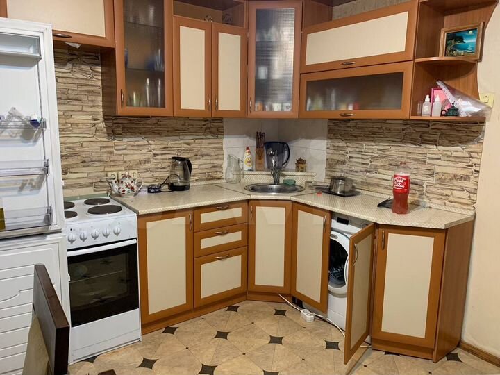 1-к. квартира, 35 м², 1/10 эт.