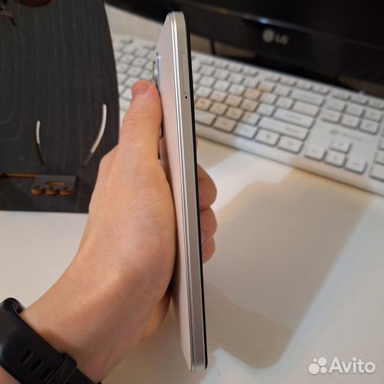 Infinix Note 11, 4/64 ГБ