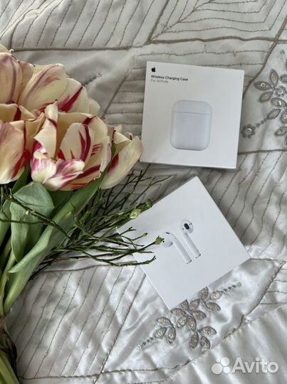Коробка от airpods