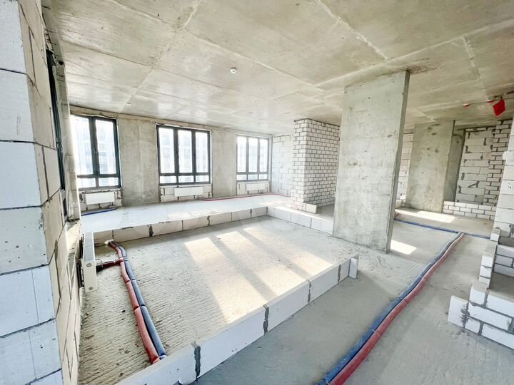 4-к. квартира, 102 м², 14/20 эт.