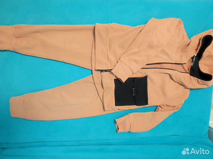 Спортивный костюм для девочки 110