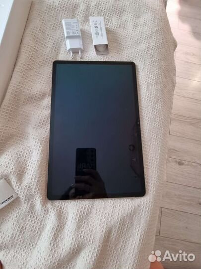 Samsung galaxy Tab s7 plus (с чехлом-клавиатурой)
