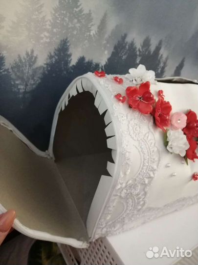 Сундук для конвертов с деньгами