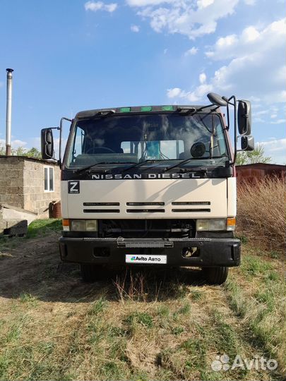 Nissan Diesel с КМУ, 1995