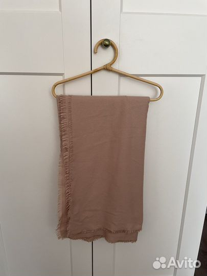 Шарфы и палантины