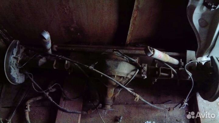 Задний мост Ммс Delica Pe8w