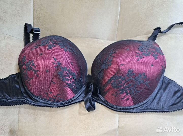 Бюстгалтер