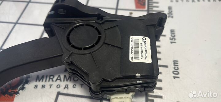 Педаль газа Buick Encore (2012