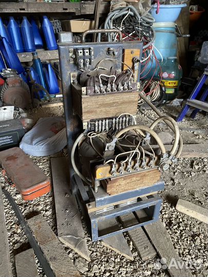 Пускозарядное устройство