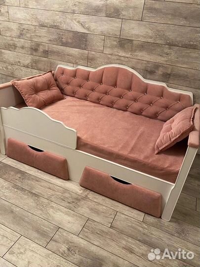 Детская кровать фея с каретной стяжкой