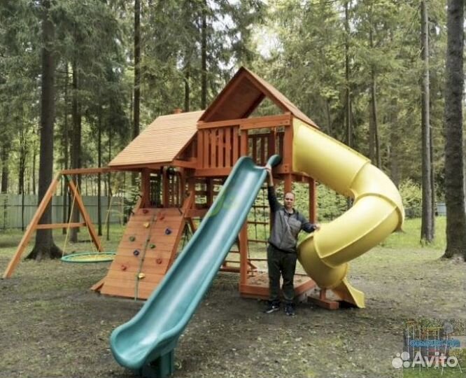 Детская площадка для лета и зимы