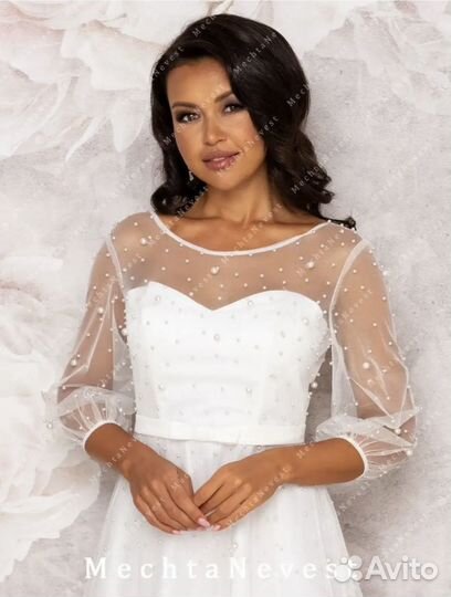 Свадебное платье, перчатки, фата новые