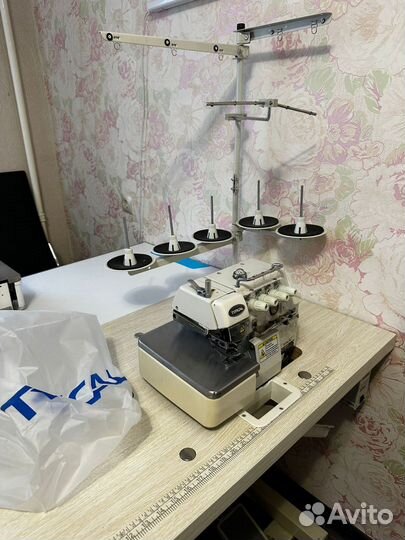 Оверлок для швейной машины