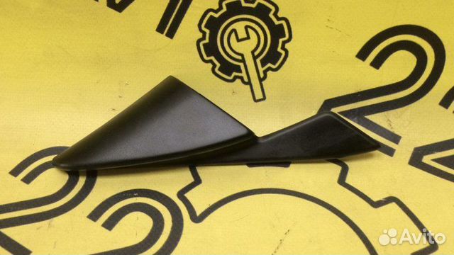 Уголок двери (внешний) правый Subaru Outback BP9