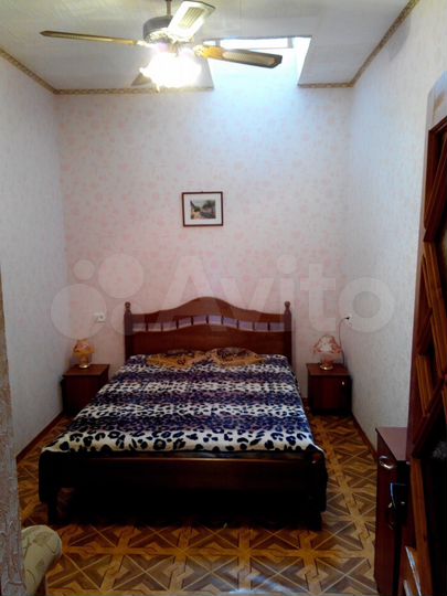 2-к. квартира, 42 м², 1/1 эт.