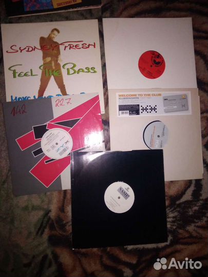 Пластинки виниловые.клубная музыка