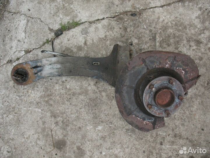 Правый/левый задний продольный рычаг Ford Focus 2