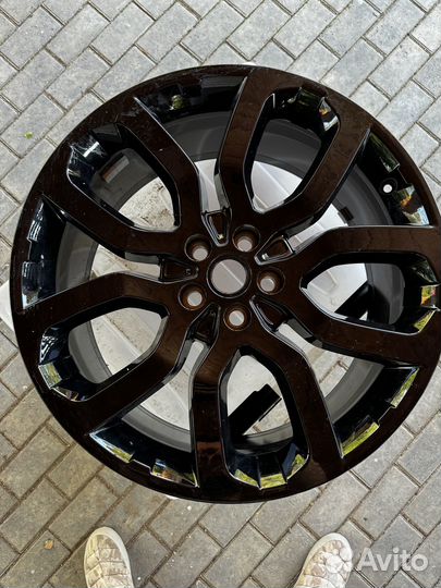 Литой диск r21 Range rover (оригинал, новый)
