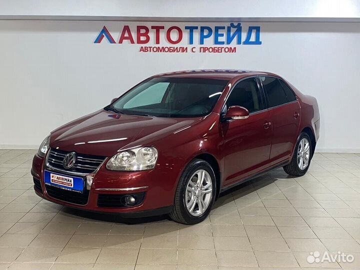 Volkswagen Jetta, 2010