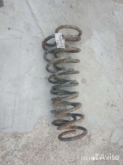 Пружина задняя 1шт для Ланцер-9