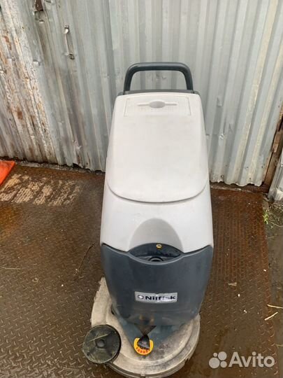 Nilfisk BA 531 - Аккумуляторная поломоечная машина