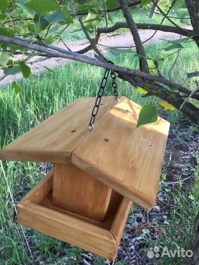 Кормушка для птиц