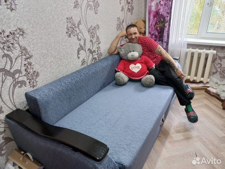 Перетяжка мягкой мебели на дому