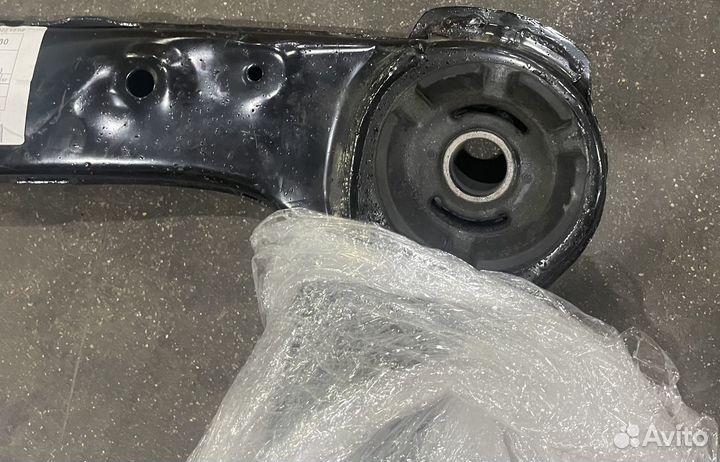 Подрамник Toyota-Sienna 51100-08020