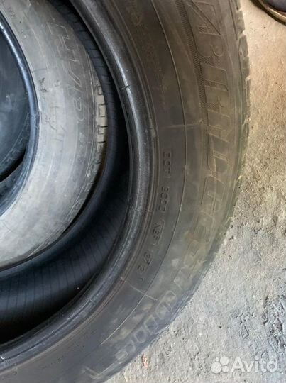 Bridgestone B249 235/60 R18