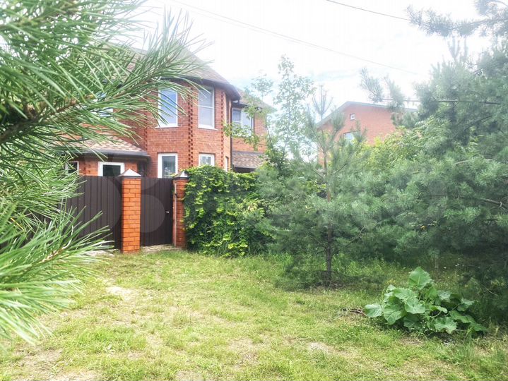 Дом 151,1 м² на участке 5,4 сот.