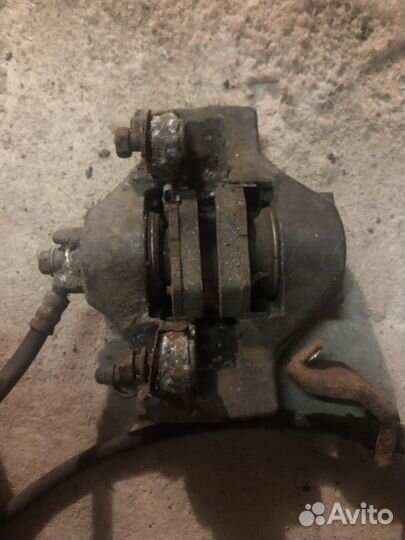 Суппорта задние subaru wrx 2 pot + кулаки