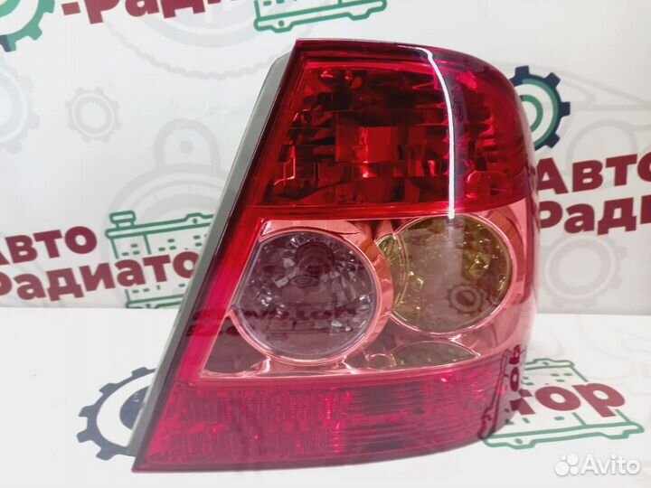 Фонарь задний Toyota Corolla