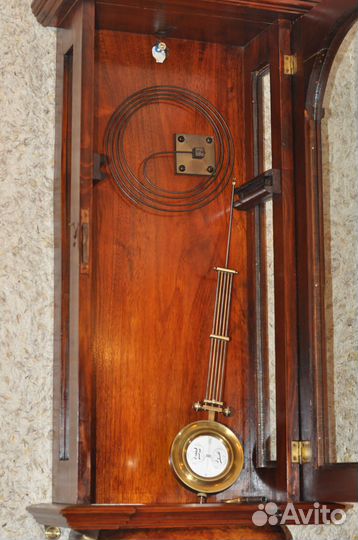 Старинные настенные антикварные часы Lenzkirch 200