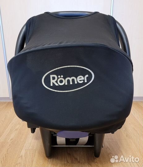 Детское автокресло Britax Roemer Baby-Safe II