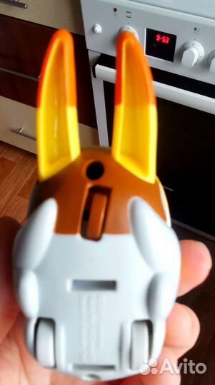 Игрушка из серии Покемон от Макдоналдс)