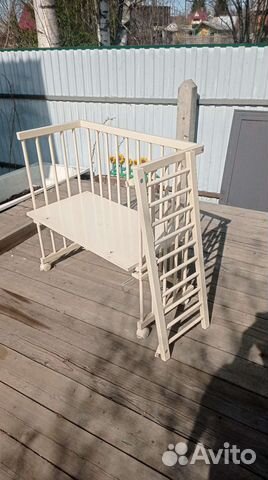Детская кроватка
