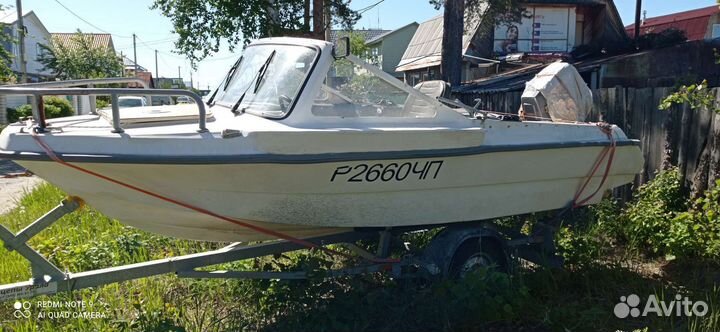 Продаётся лодка